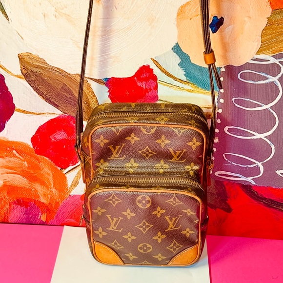 Louis Vuitton Brown and Tan Monogram Shoulder Bag - Picture 1 of 13